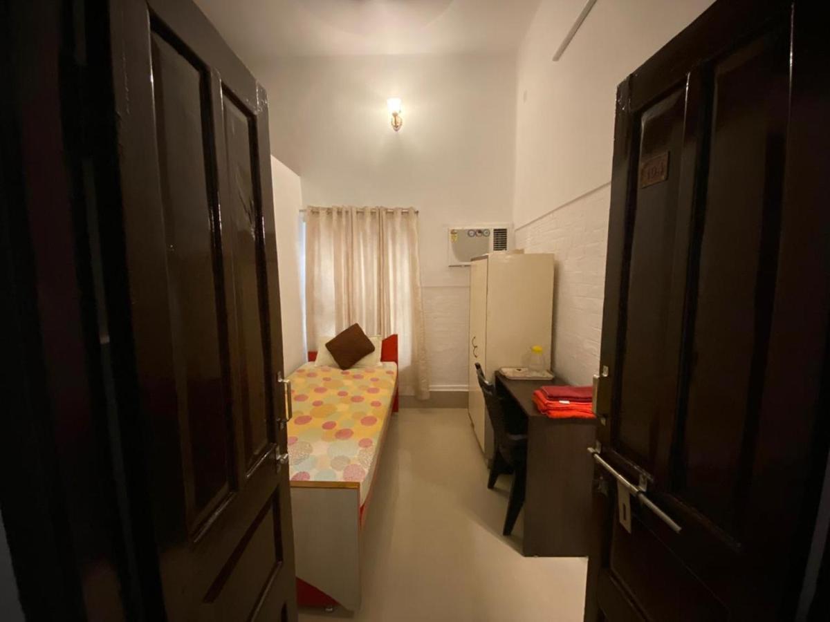 Hôtel The Sunaina à Bénarès Extérieur photo